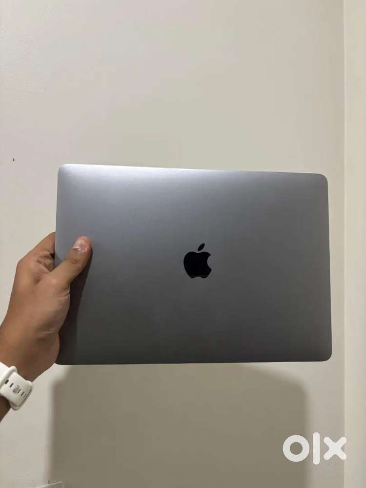 MacBook Pro(8/128 GB)