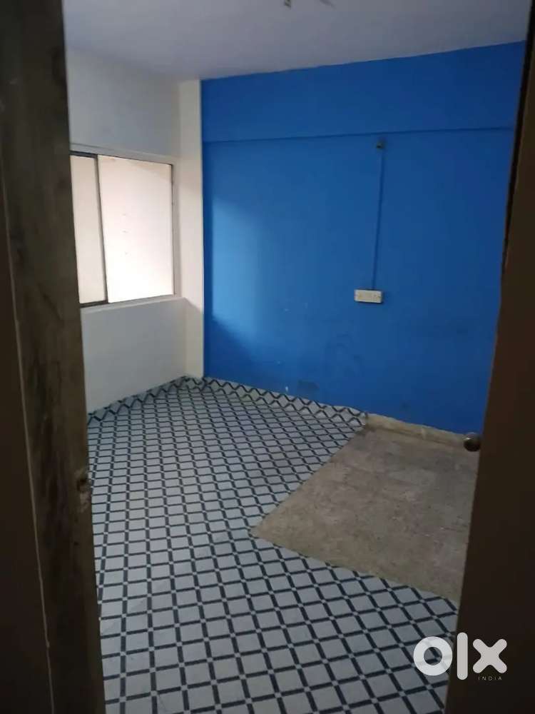 2 BHK Row House 40k Airoli Sec.08