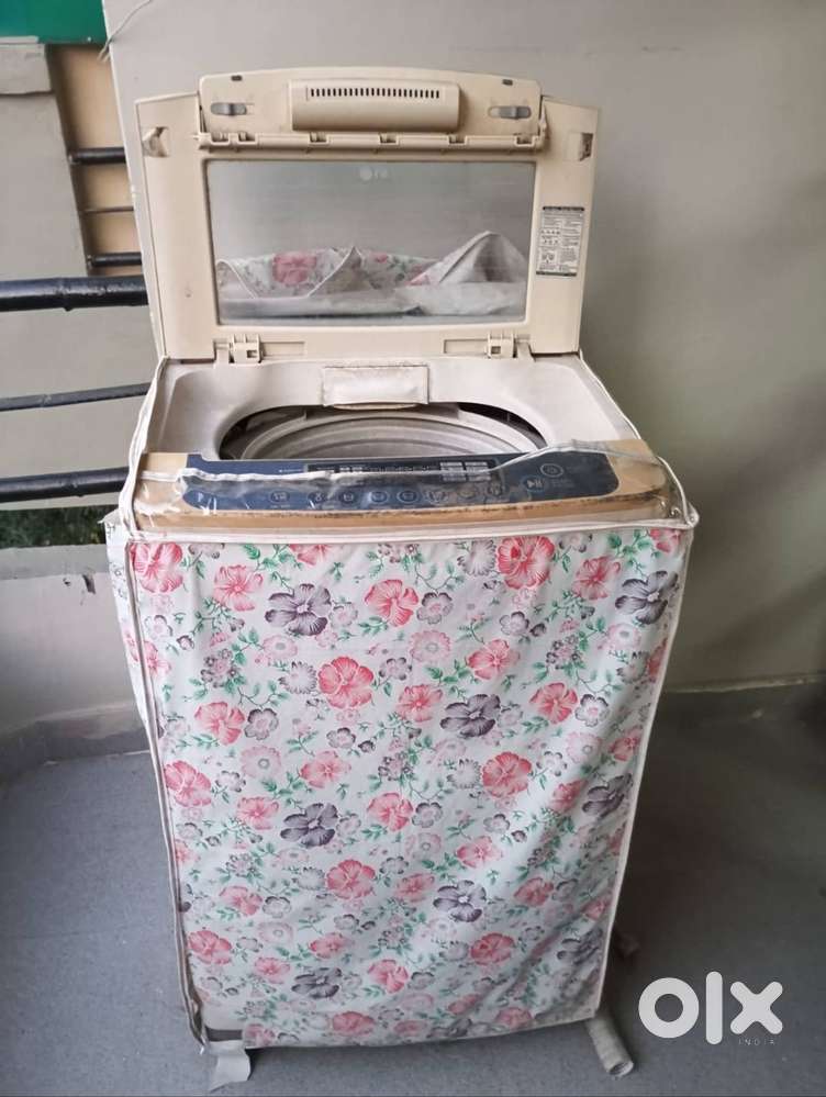 LG TOP load fully automatic washing machine