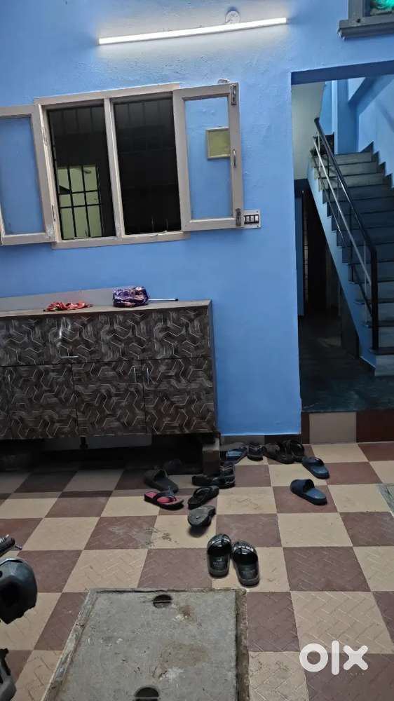 House rent East face for 7500