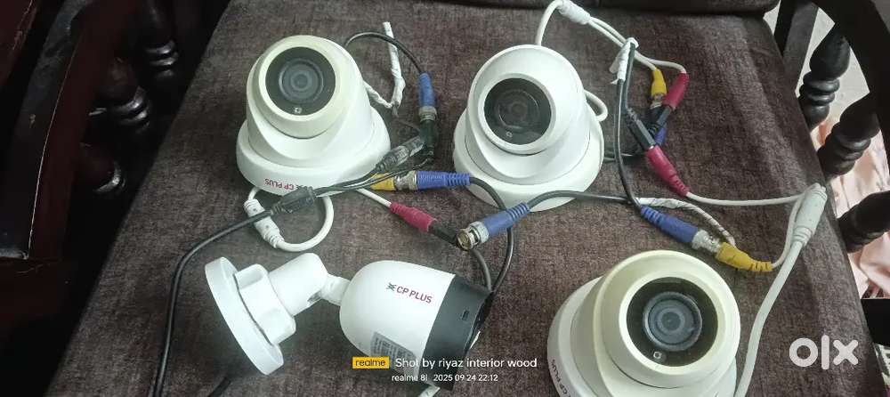 CPU cctv camera d link router dvr 4 camera