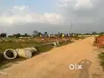 Vasundhara road 100guj ka plot 20lac mein.