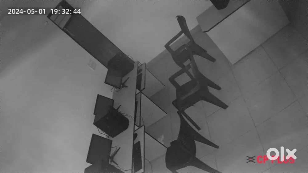 Best running computer centre for rent