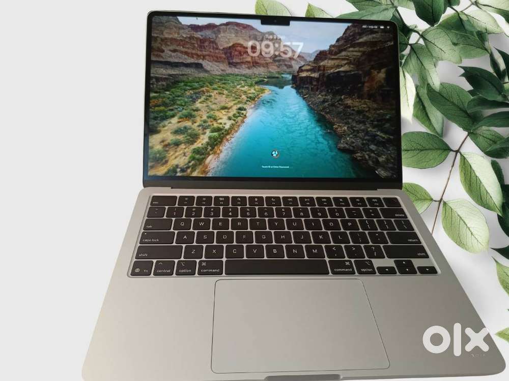 Apple MacBook Air M4 – 16GB RAM  256GB SSD  100% Battery Health