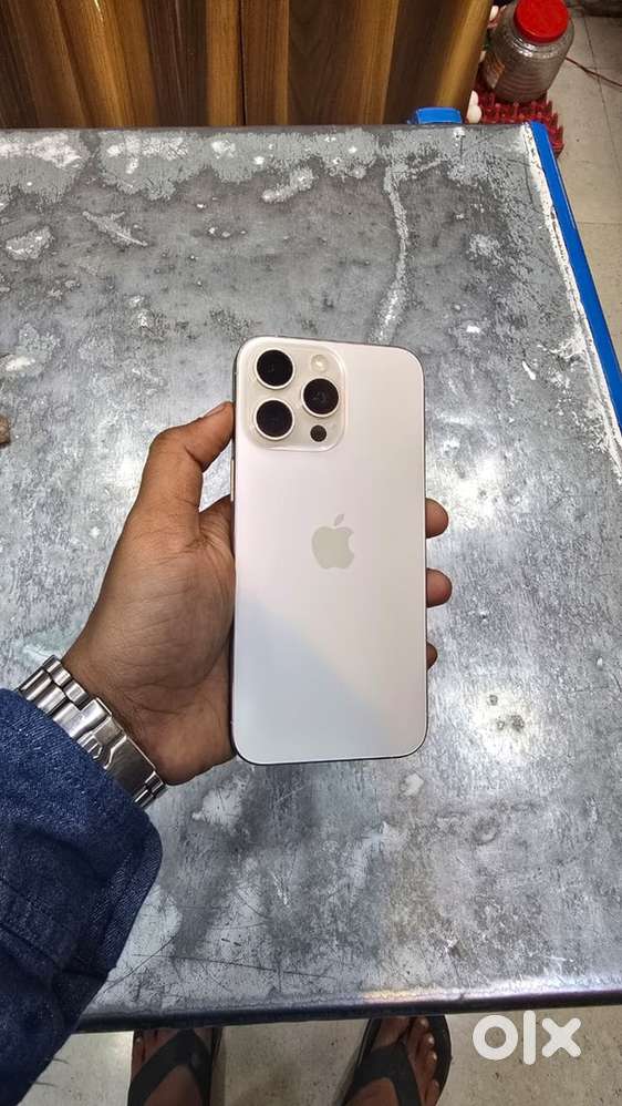 I PHONE 15 pro max 256gb