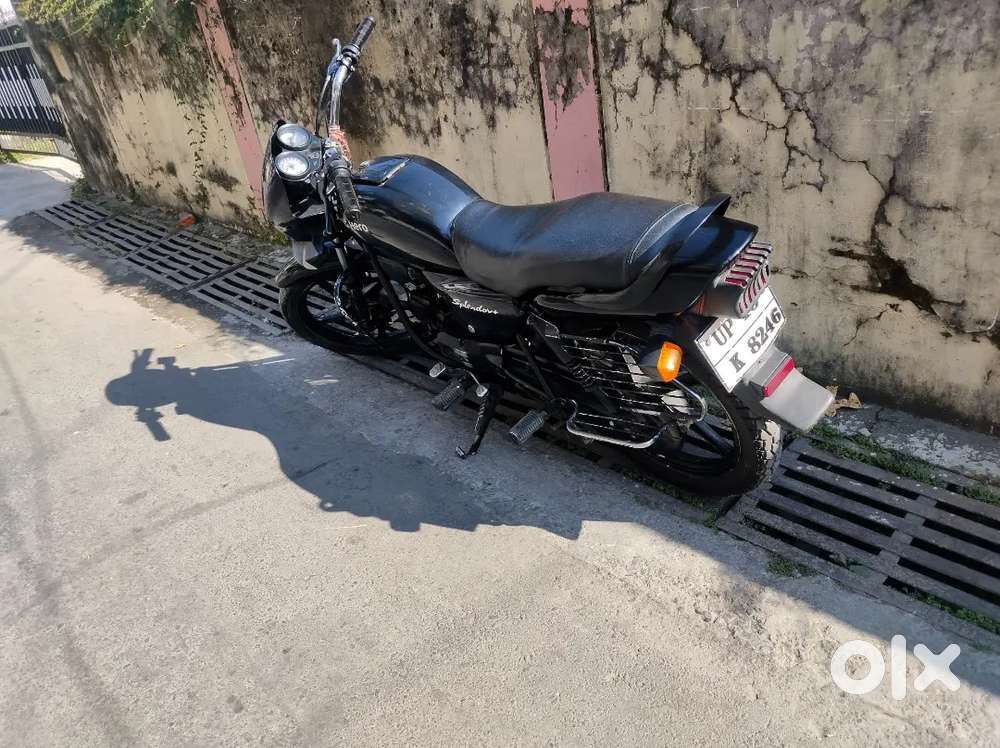 Splendor wrap in black colour