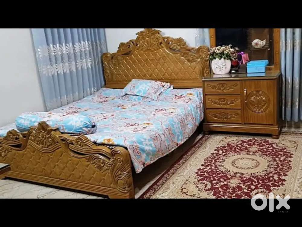 House sharing female or work women