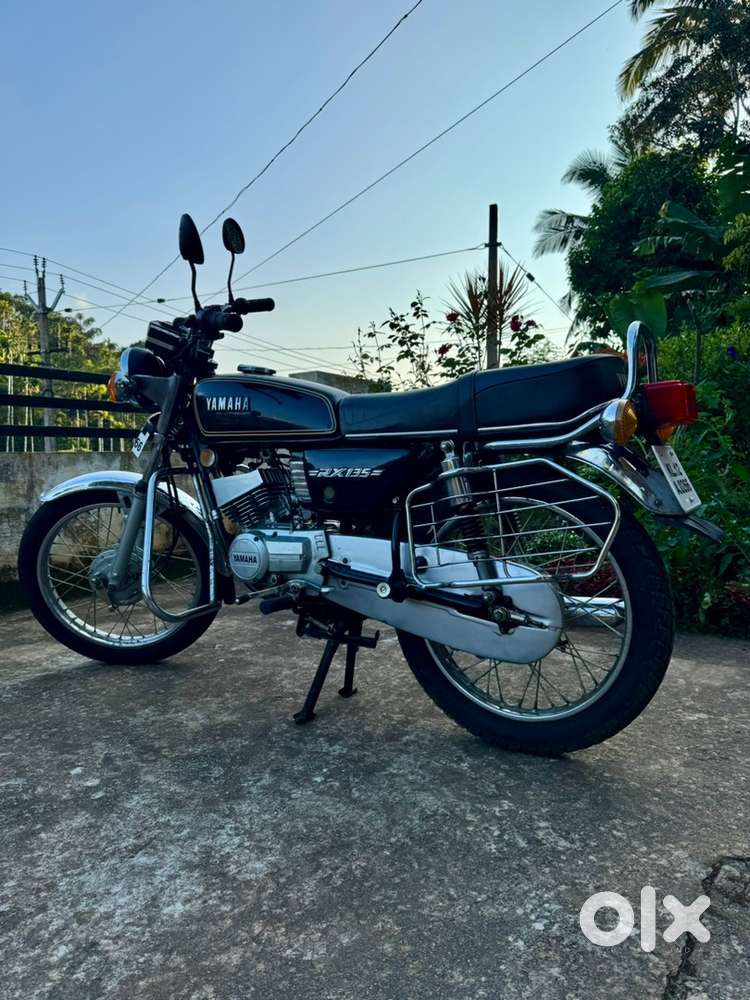 Yamaha RXG BLACK COLOR