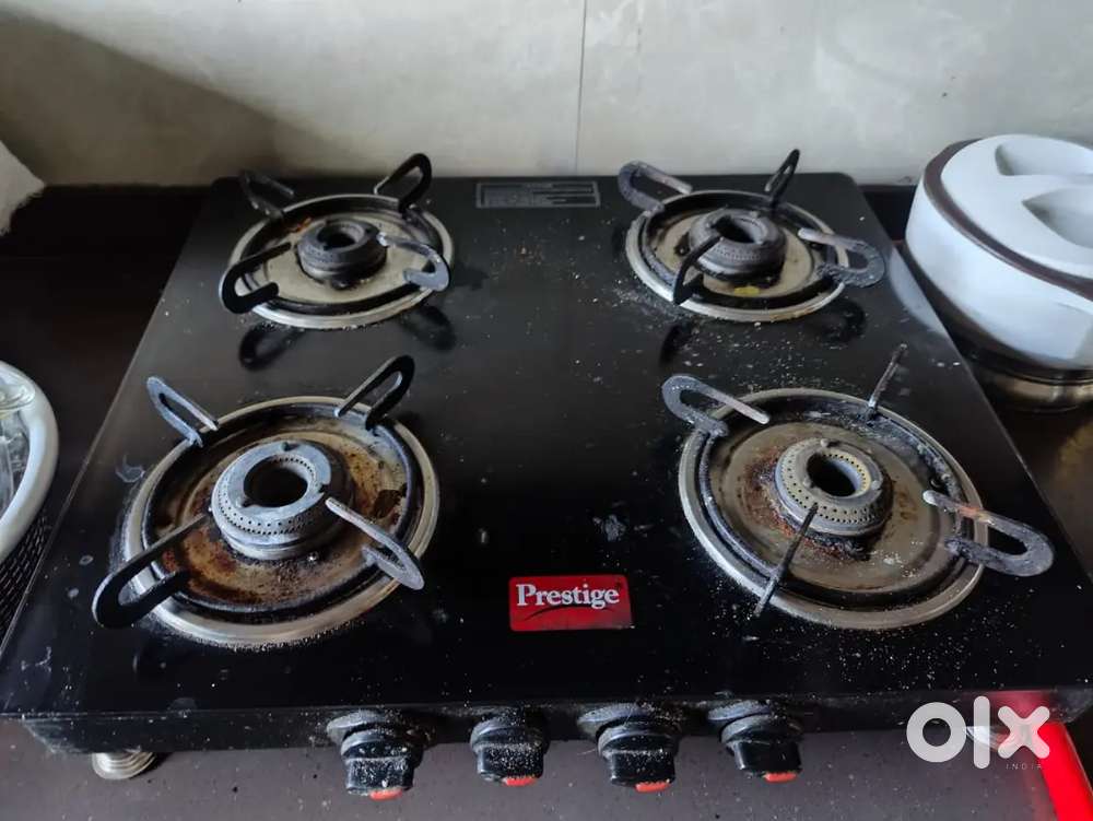 Prestige 4 Burner Gas Stove – Excellent Condition, Heavy Duty