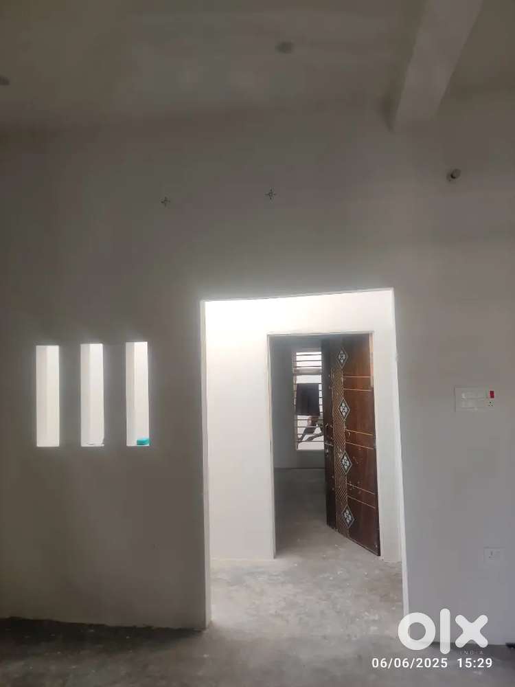 Gola rod pandit dindayal upadhyay ke samne job transfer