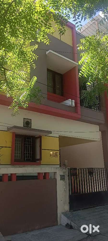 Individual 3 bhk duplex house , Near Guduvanchery Bus stand