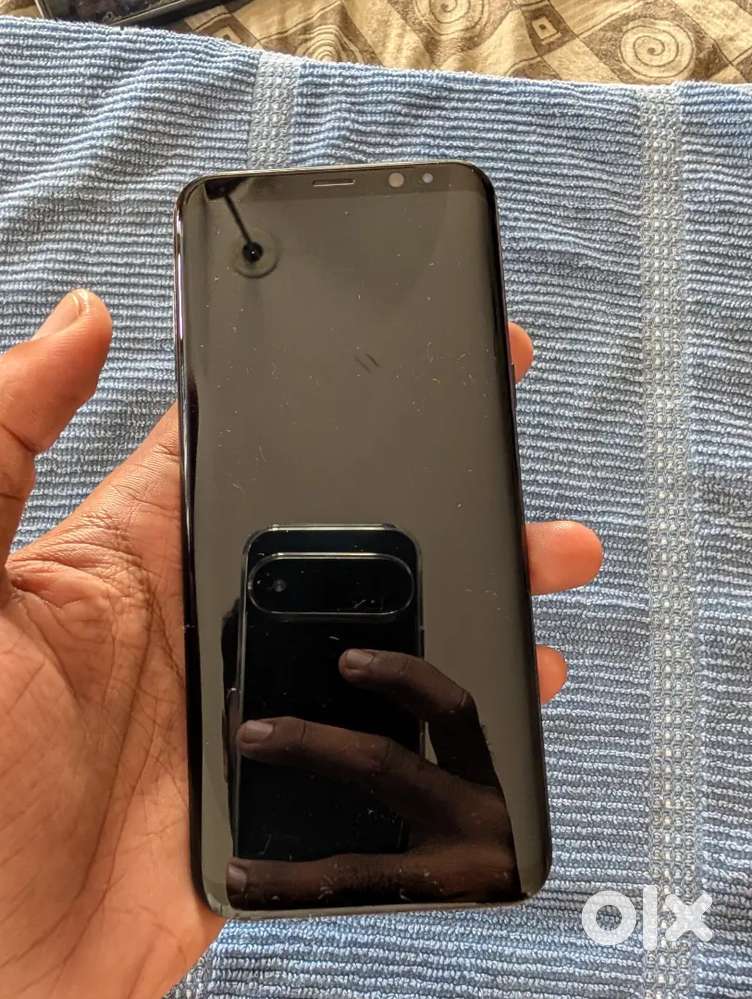 Galaxy S8 Plus (Midnight Black)