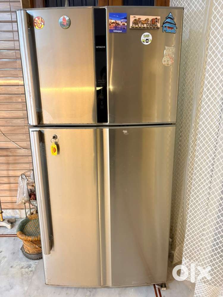Hitachi Double Door Refrigerator in Good Condition