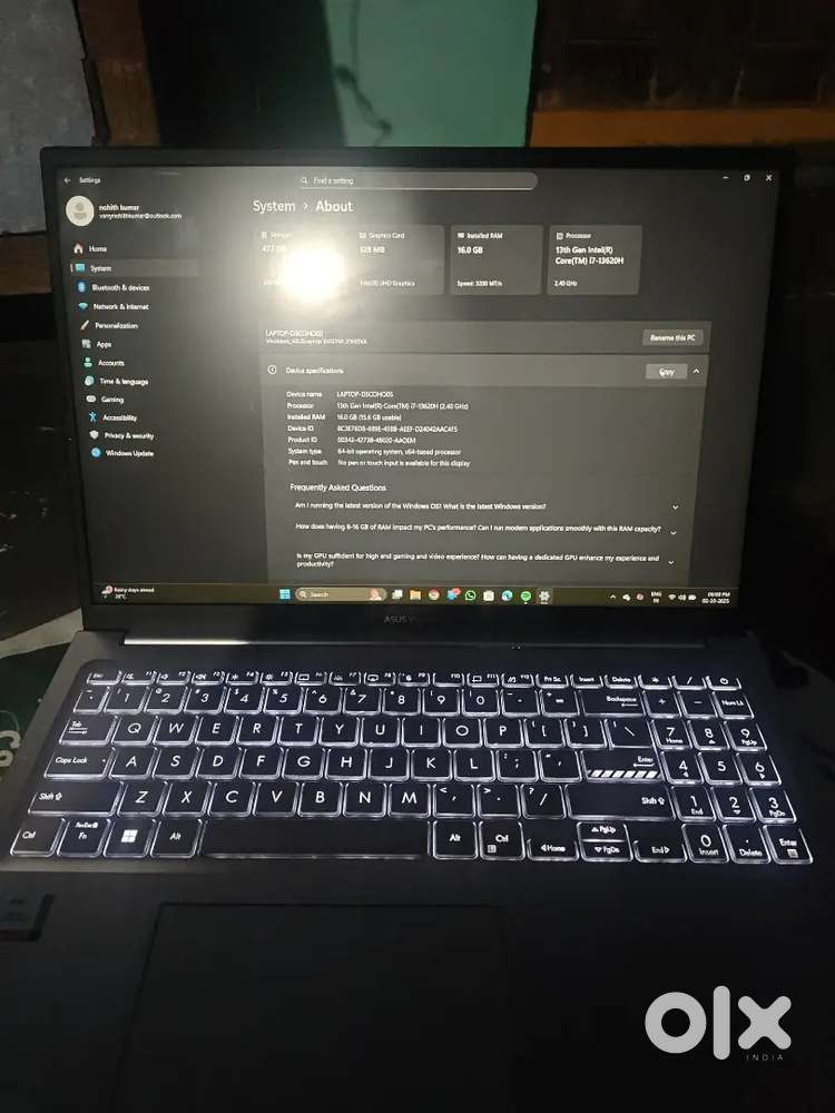 Asus vivobook laptop