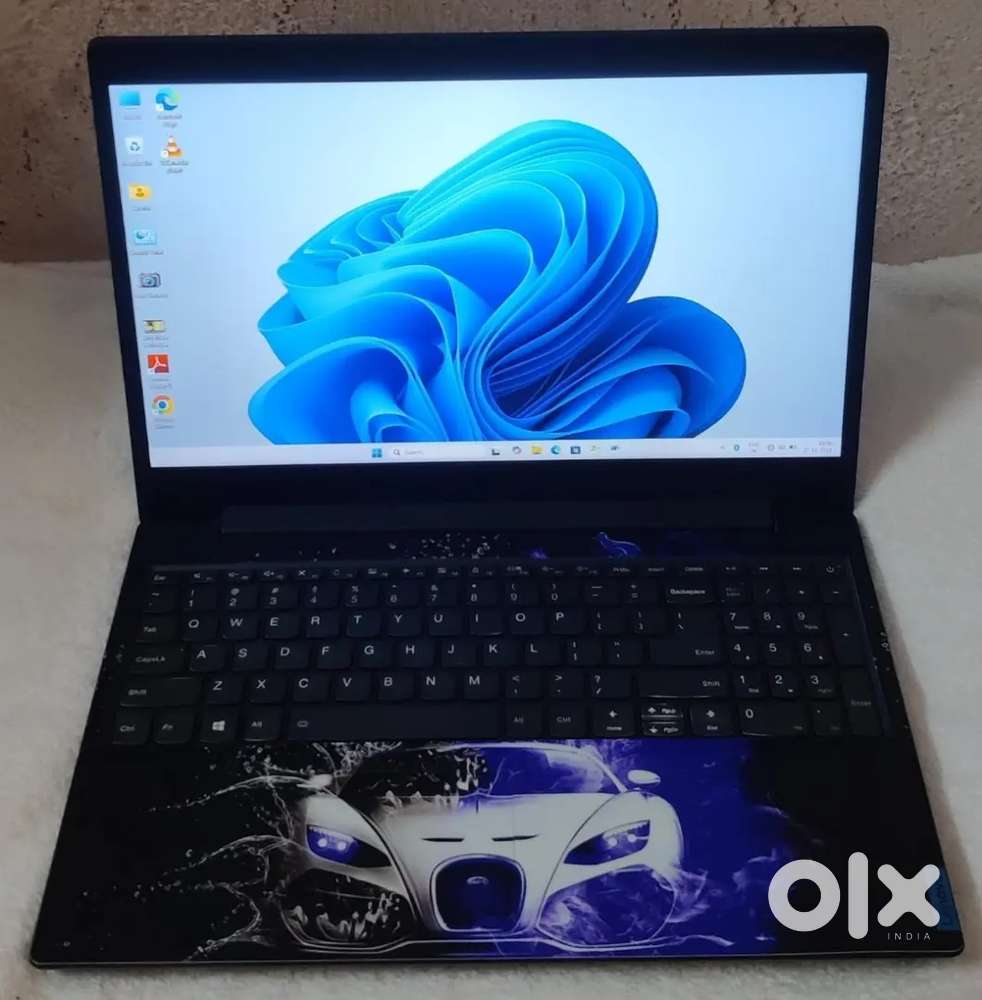 Lenovo Gaming Intel Core i5 9th gen 16gb 512Ssd 4gb Graphics