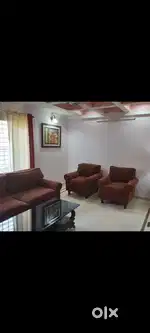 2 BHK FULLY FURNISHED GATED COMMUNITY FLAT RENT AT THEVARA