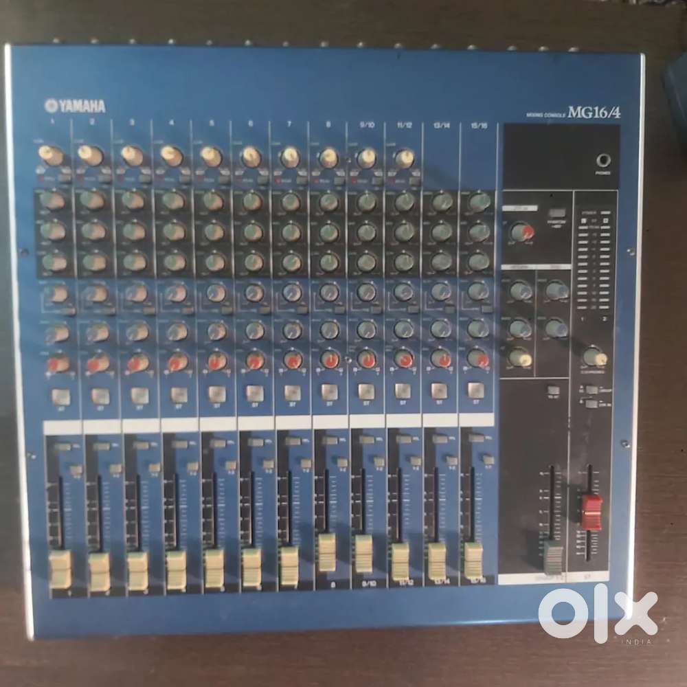 Yamaha mixer very good condition for dj and live shows