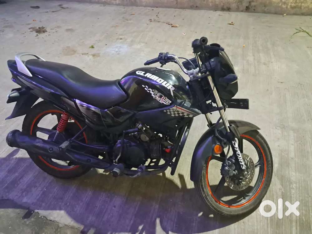 Hero glamour 125 cc moter cycle with 40 to 45 km/l mileage