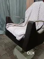 Parlour chair Good condition bechna h