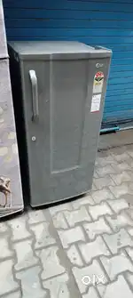 LG company single door fridge proper working condition good cooling