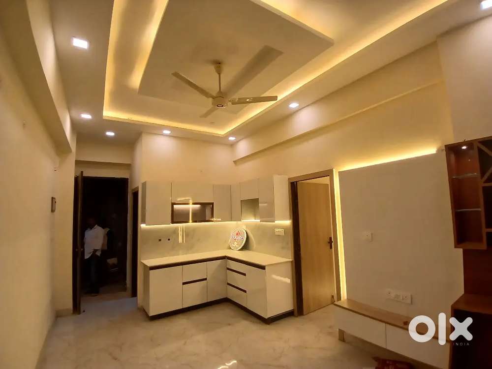 Already -Leased Studio for High Earnings