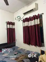 We are looking for a female roomate