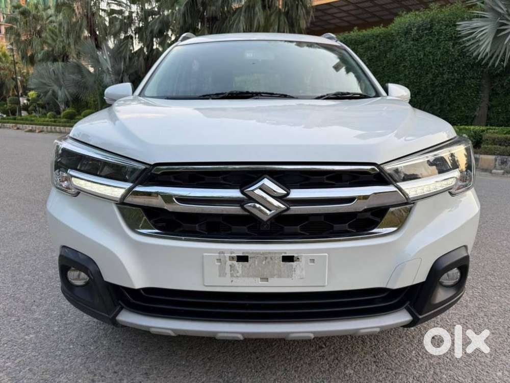 Maruti Suzuki XL6 1.5 Alpha AT, 2025, Petrol