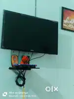 sumsung TV 32in