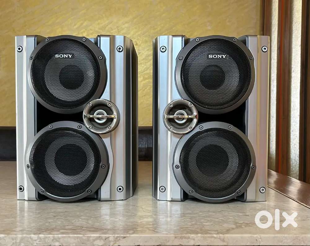Sony Bookshelf Speakers