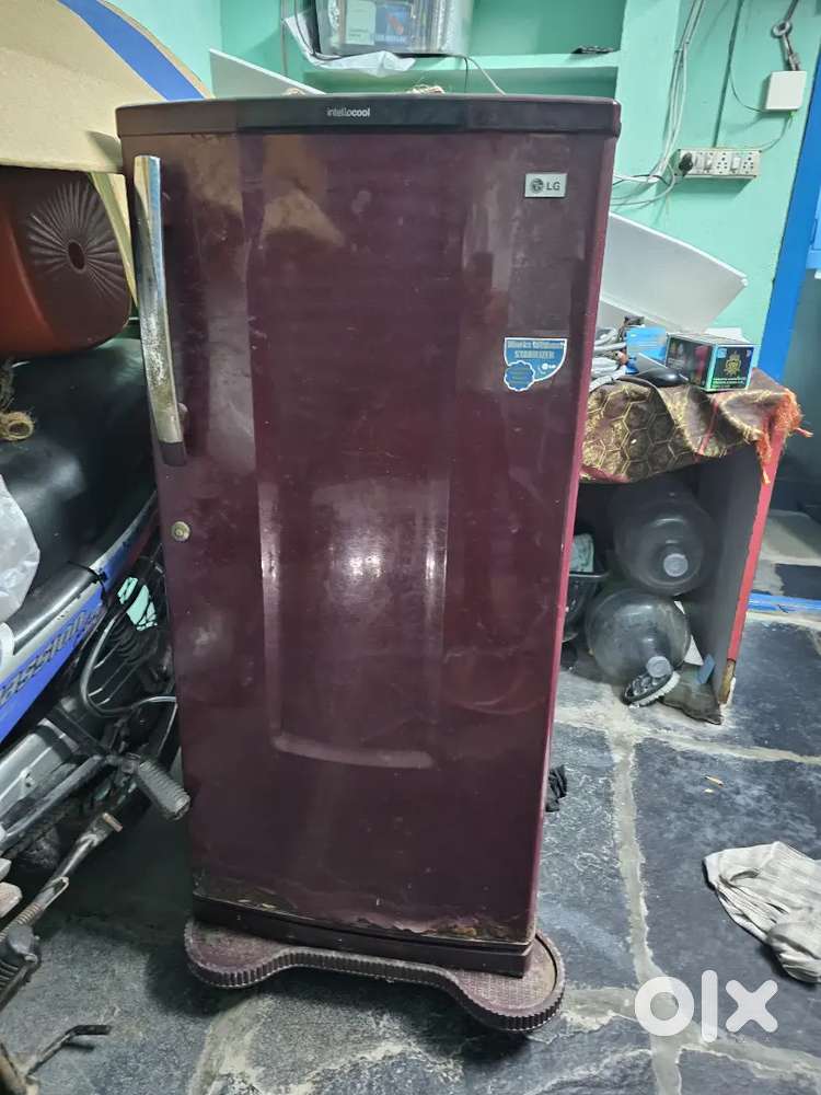 Fridge LG 5 star 185 litre full condition