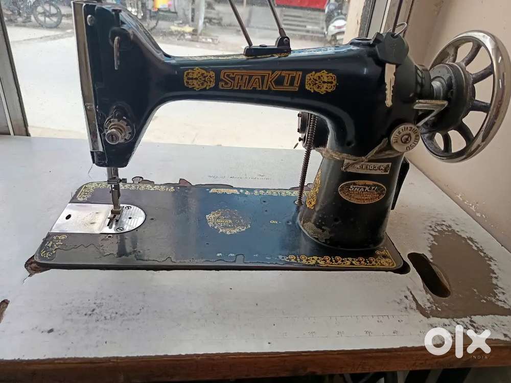 Tailoring machine //company shakti