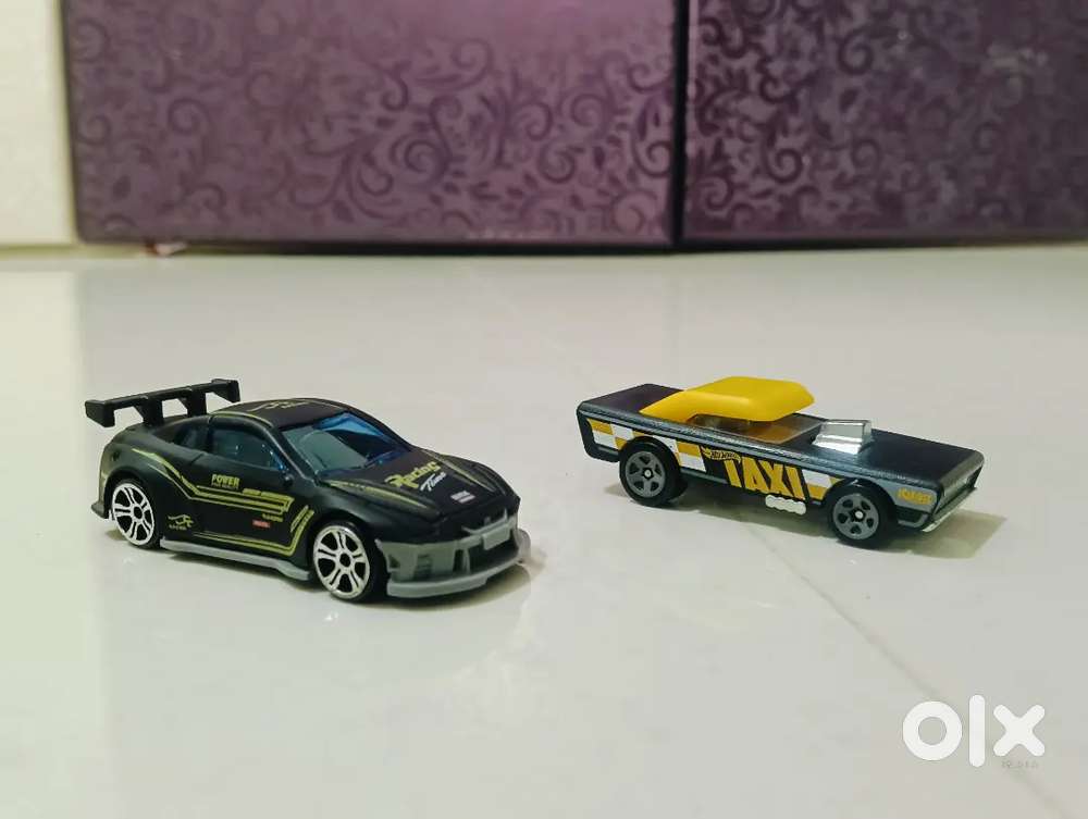 HOT WHEEL LIMITED EDITION DOGE CHALLENGER,GTR NISSAN ORIGINAL