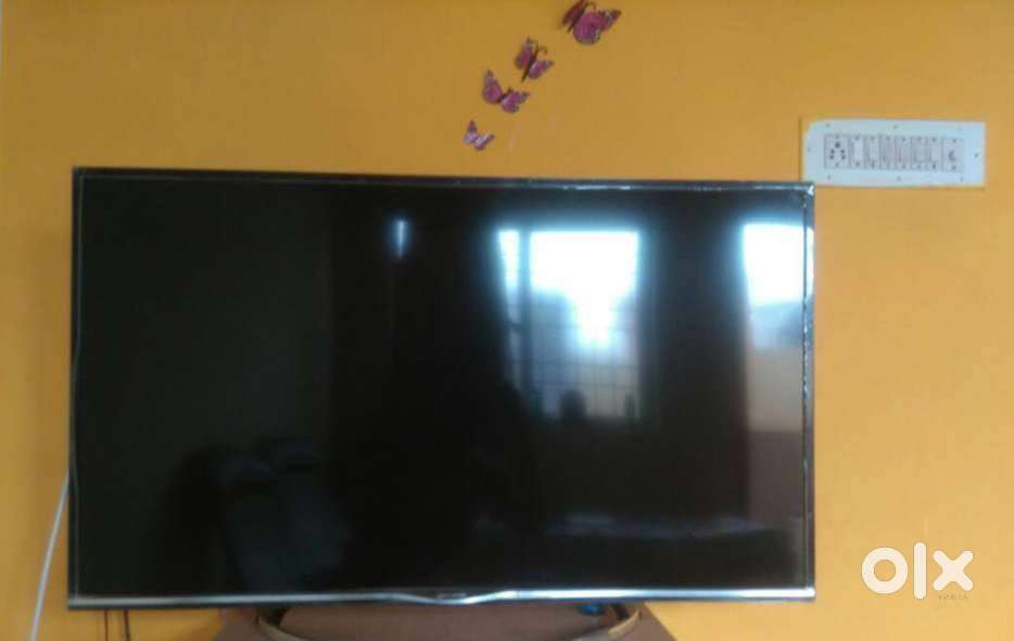 46 Ultra HD LG Grand Biggest Home Theatre Iconium LED TV USB n HDMI