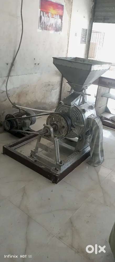 AATA CHAKKI MOTI NANI WITH MOTER