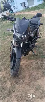 Bajaj pulsar 150 black