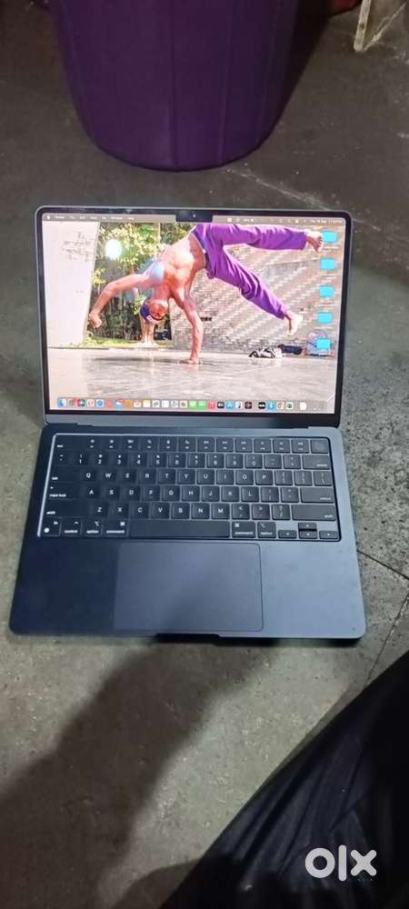 Macbbok air m2