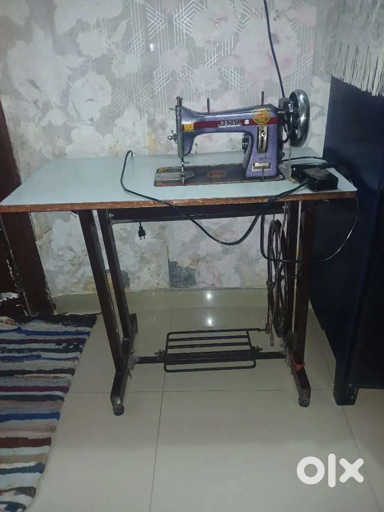 Radhu Hand Stitching Machine with moter