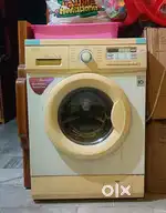 LG 7 kg Fully Automatic Front Load with In-built Heater