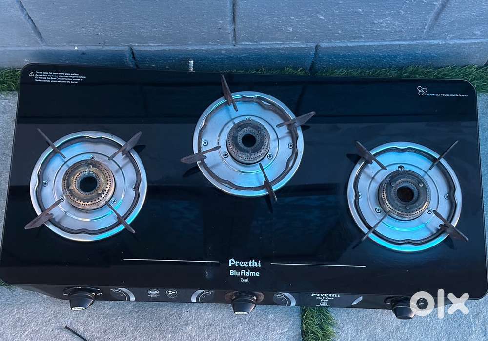 Preethi Blu Flame Zeal 3 Burner Gas Stove