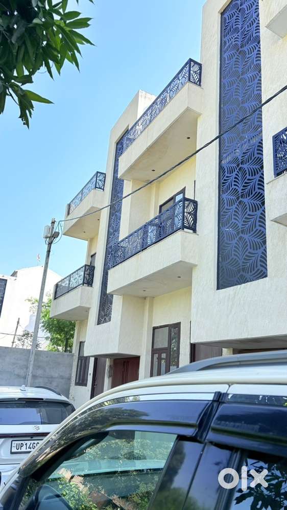 नवरात्रे ऑफर 2 तोले सोना या घर का फर्नीचर