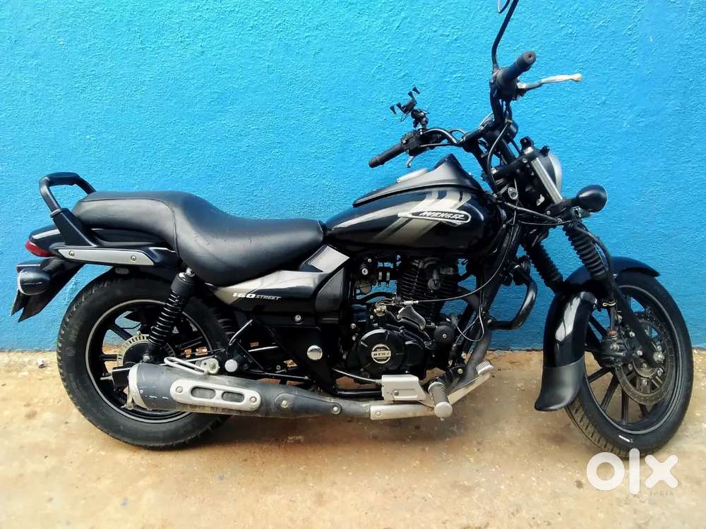 Bajaj Avenger Street 160 – Excellent Condition – 17,500 km only