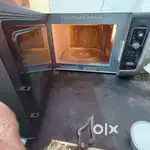 Microwave oven