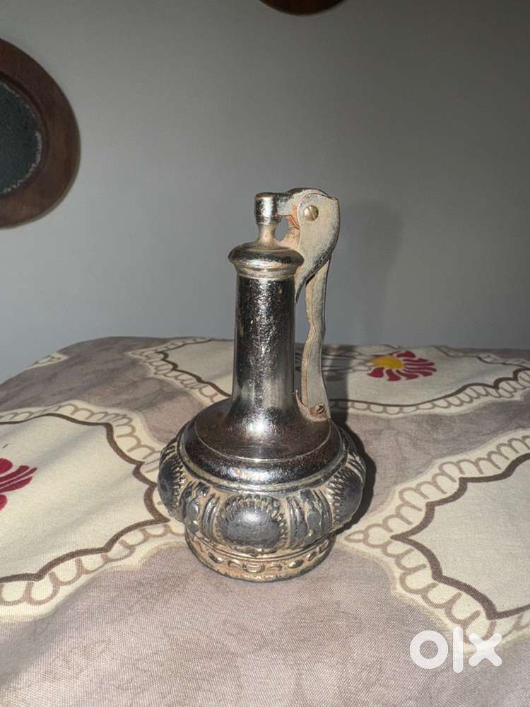 Antique light