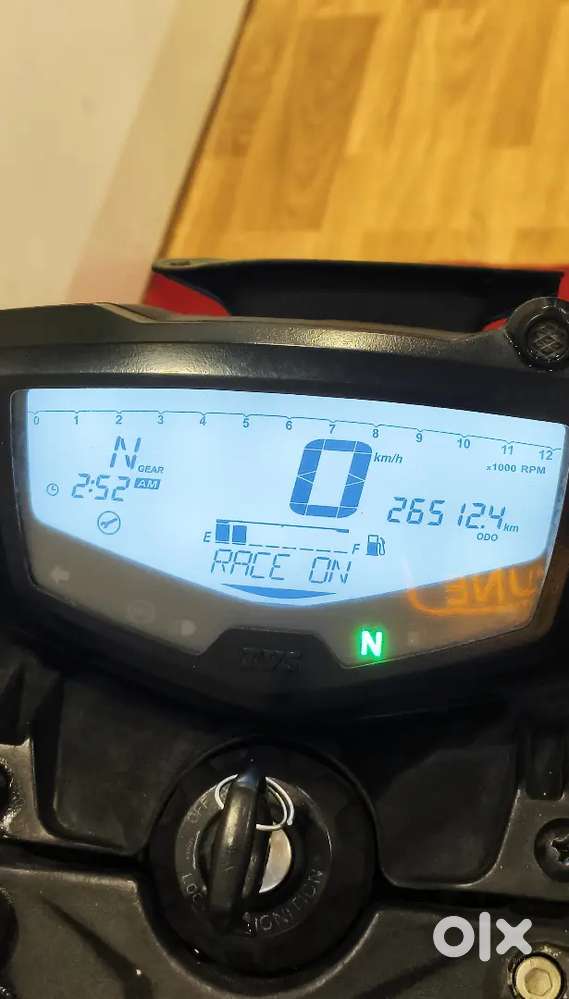 Sports bike Apache RTR 200 4V