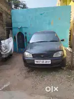 நன்கு பராமரிக்கப்பட்ட அற்புதமான கார்