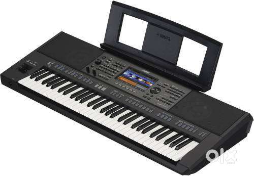 Yamaha PSR SX920 Electronic Keyboard Rent