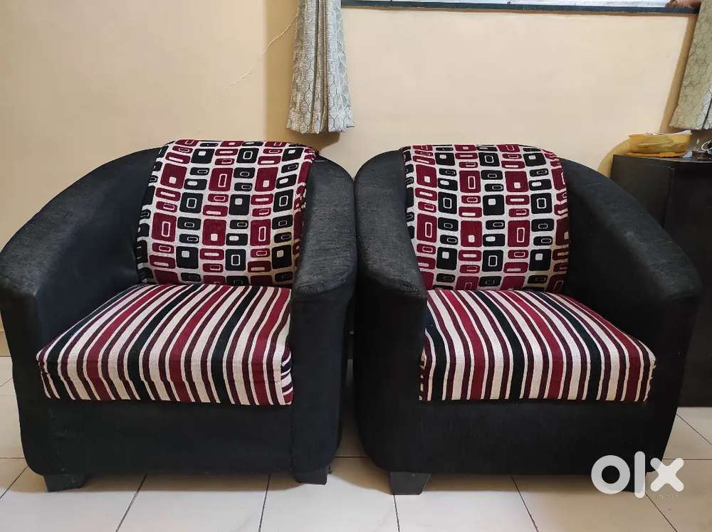 3/2 Sofa set
