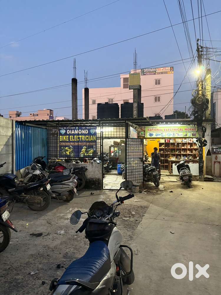 Commercial space mini hospital and clinic