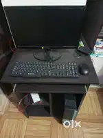 PC Urgent sell 500gb hdd+128gb SSD, 8 Gb Ram, Intel processor, 19 led