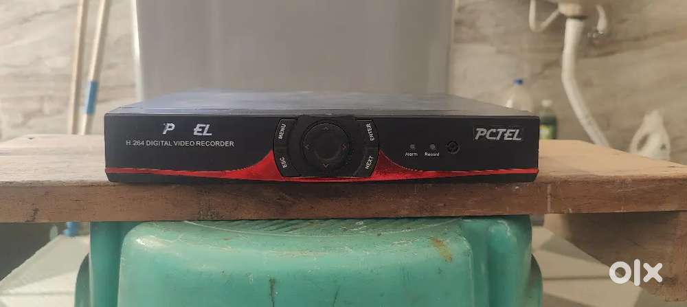 PCTEL DVR 04 channel+1000 GB Hard disk+04 cameras .